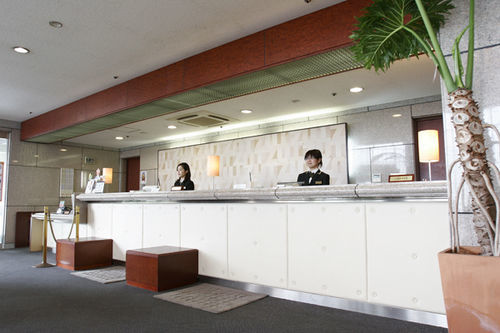 Grand โรงแรม
